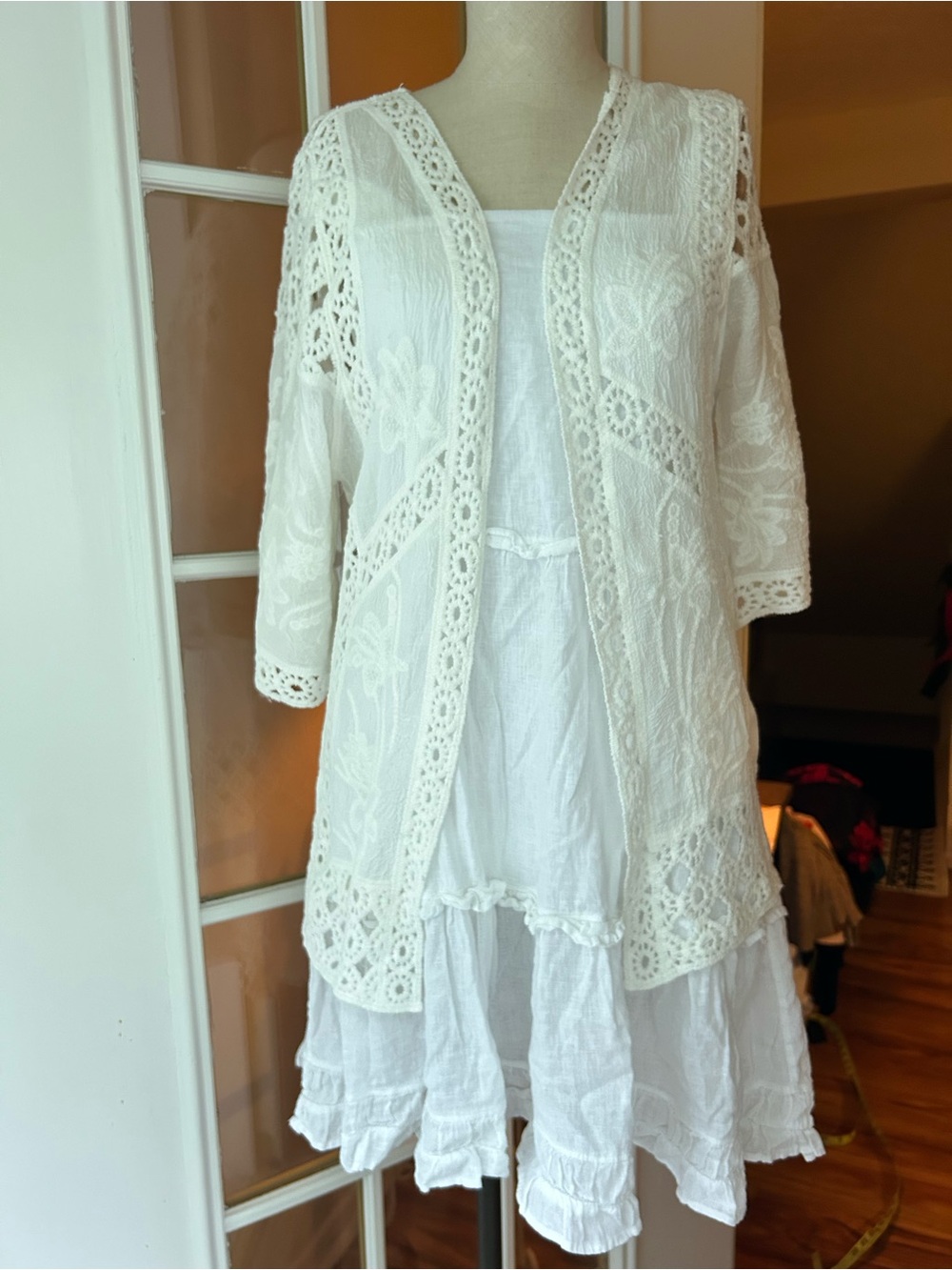 Papillon White Crochet Lace Kimono cotton. Small.